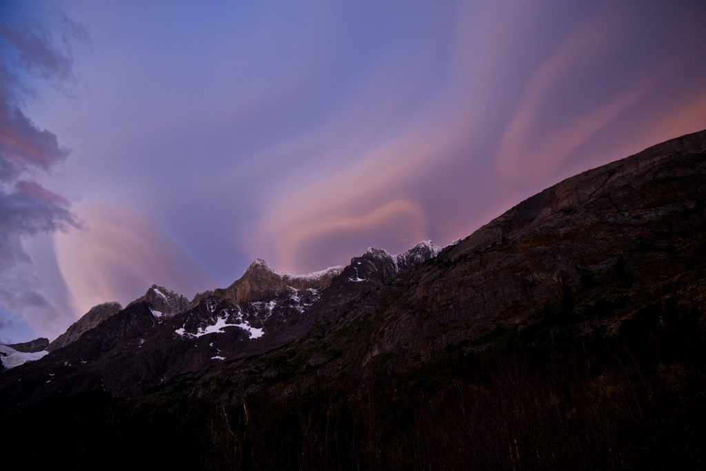 Lenticular Clouds, W Trek