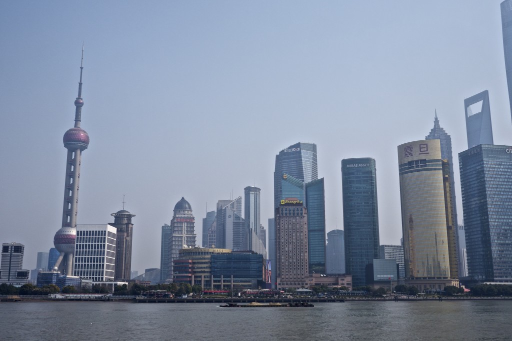 Shanghai Skyline: Pearl Tower