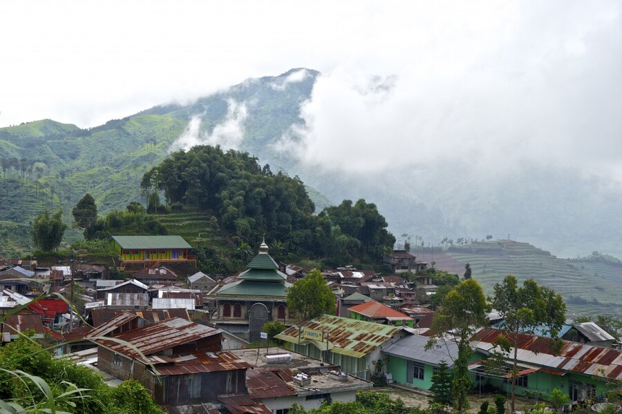 town on the way to the Dieng Plateau
