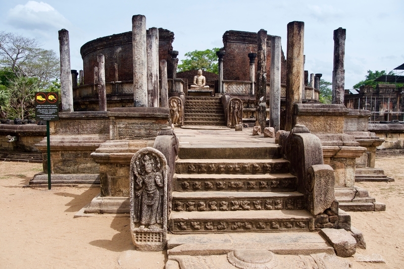 Polonnaruwa Ruins: Cultural Triangle