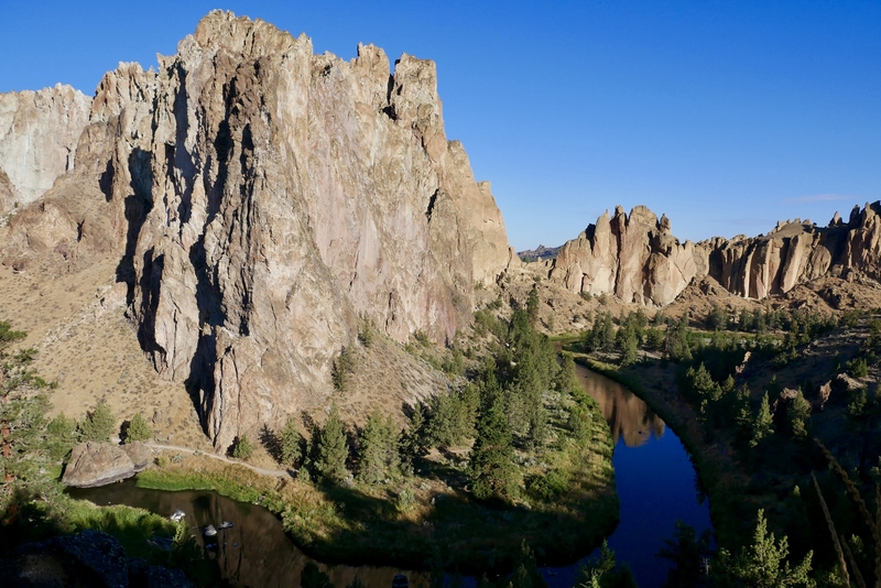 Smith Rock State Park in Central Oregon