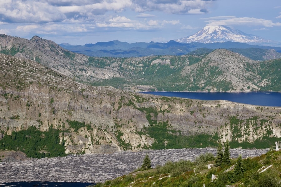 View from Harry's Ridge Trail Mt St Helens