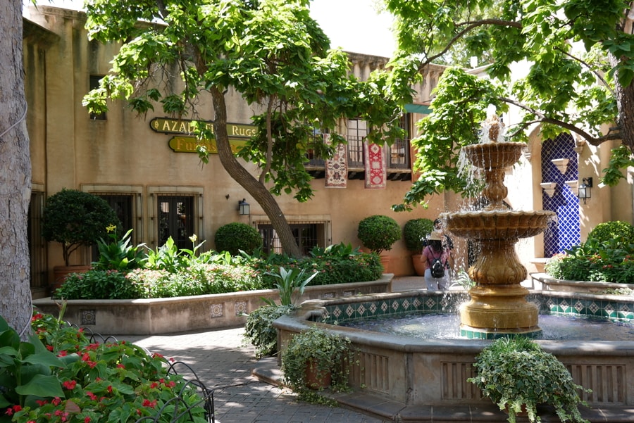 Tlaquepaque Shopping Center, Sedona