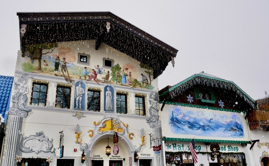 Leavenworth Building Facades