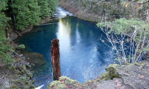 Tamolitch Pool in Oregon