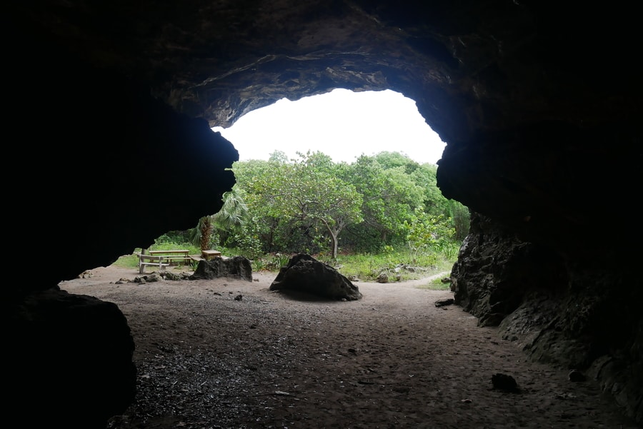 Preacher's Cave, Eleuthera