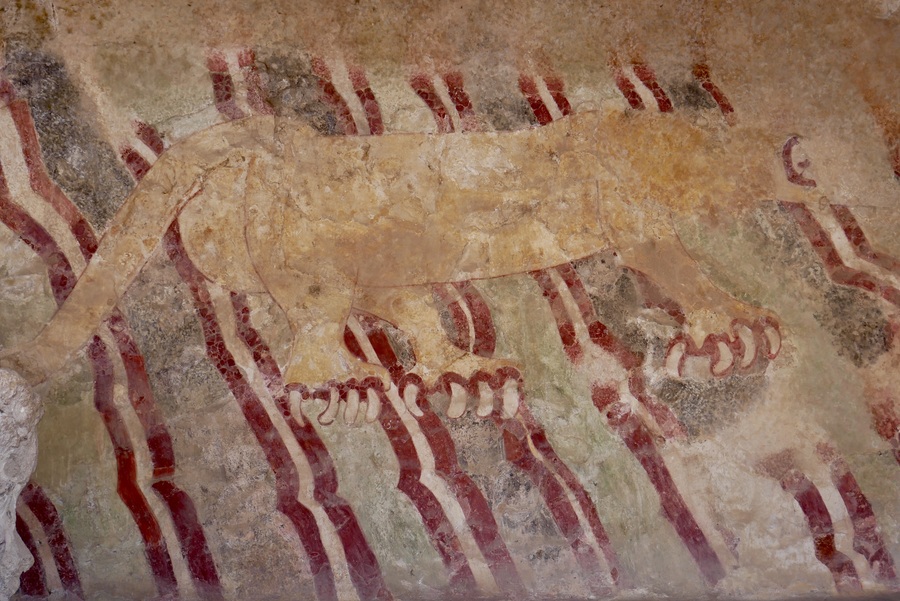 Puma mural in Teotihuacan