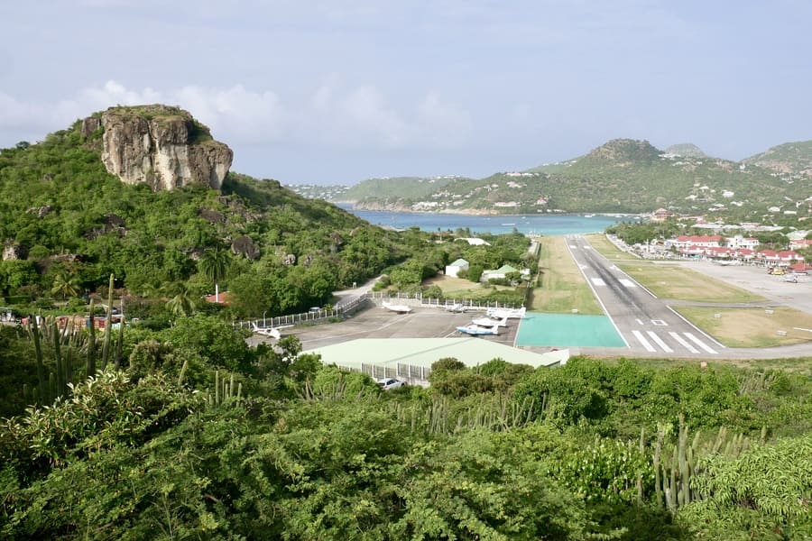 St Barthelemey airport